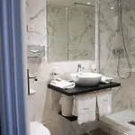Pruly Centre 3*