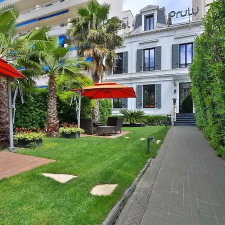 Hotel Pruly Centre
