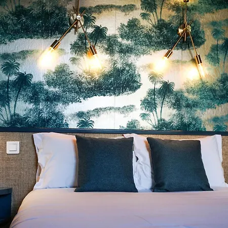 Hotel Pruly Centre 3*