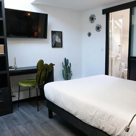 Hotel Pruly Centre 3*