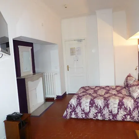 Pruly Centre Hotel 3*