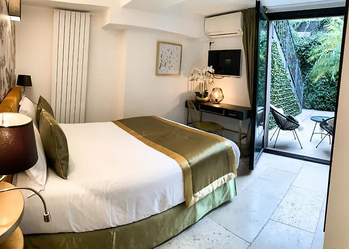 Hotel Pruly Centre 3*