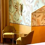 Pruly Centre Hotel 3*